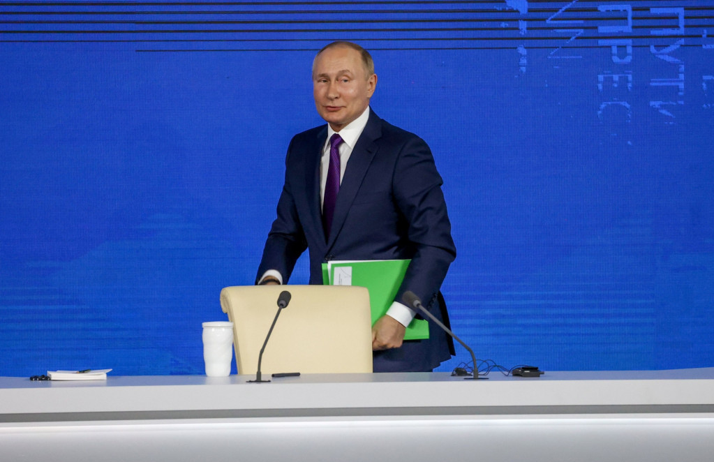Zašto se Europa muči s Putinovim zahtjevom za rubljima