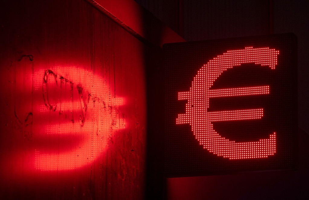 Oporba rebalans proračuna smatra nedovoljnim za moguću stagflaciju