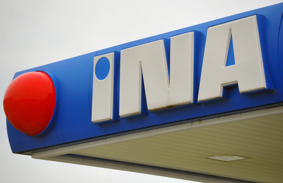 Ina smatra da Vanđelić izvrće činjenice