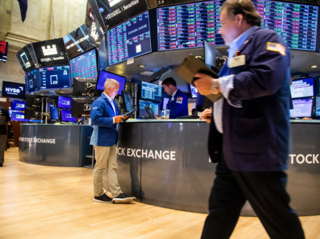 Dionice preokrenule trotjedni negativan trend, snažan skok Wall Streeta