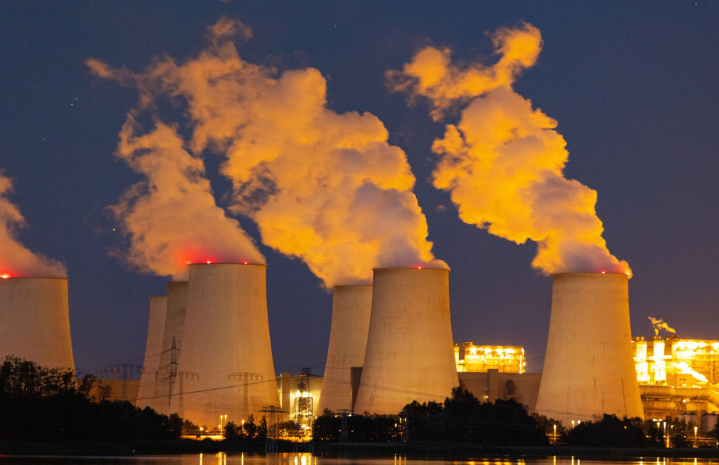 Luke na sjeveru Europe zbog dopreme ugljena zakrčene