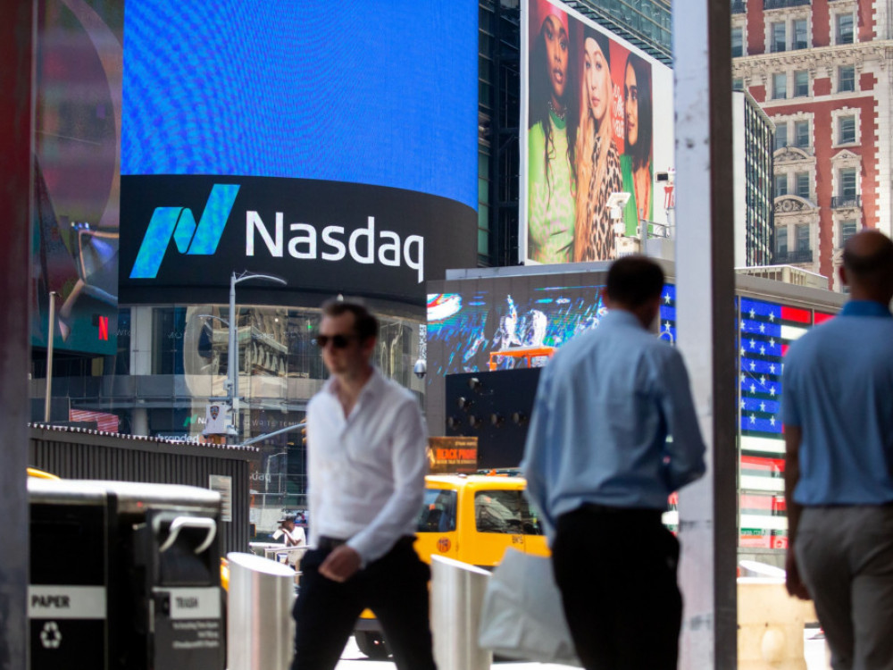 Američke burze nastavile tonuti, prinosi na obveznice i dalje rastu