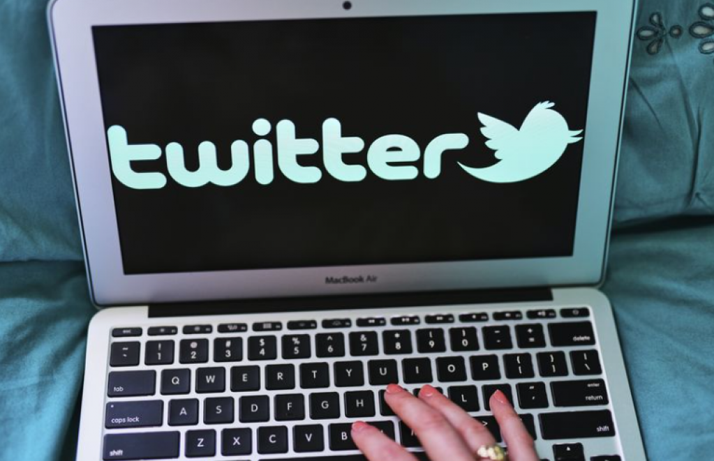 Sudski proces između Twittera i Muska zakazan za listopad
