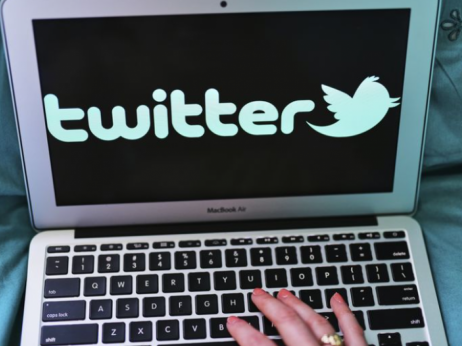 Sudski proces između Twittera i Muska zakazan za listopad