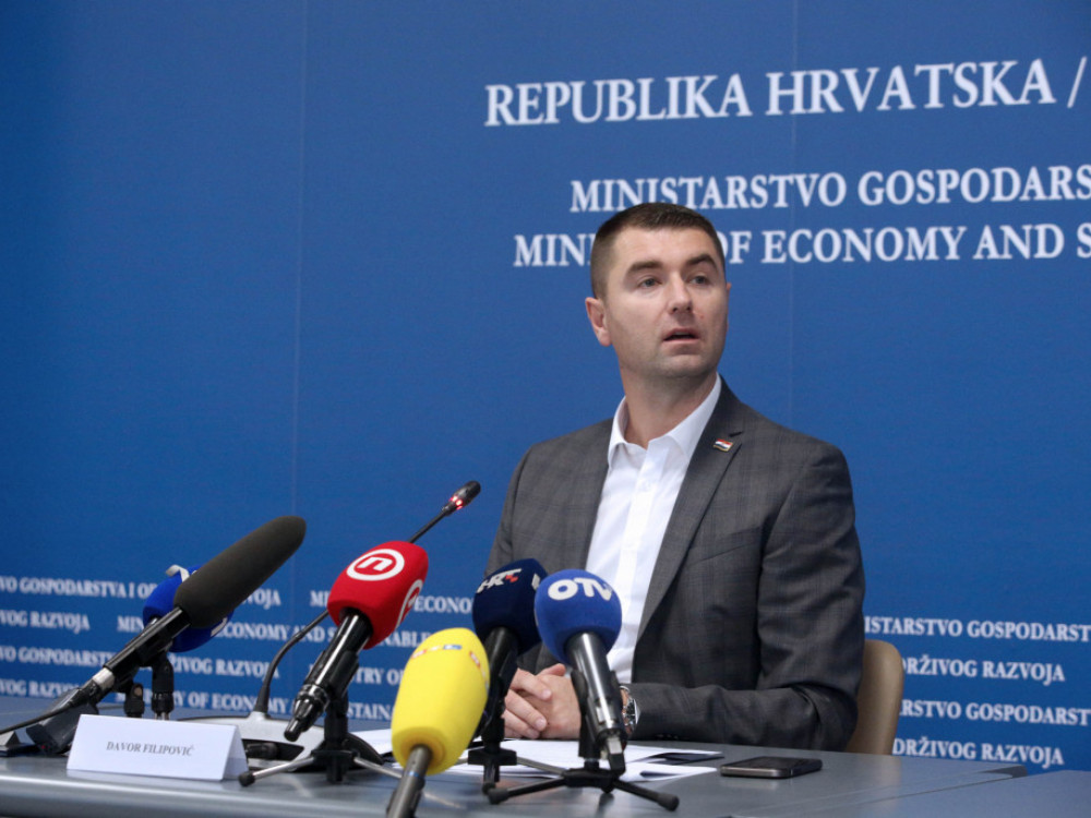 Ministar Filipović: Petrol nije u problemima