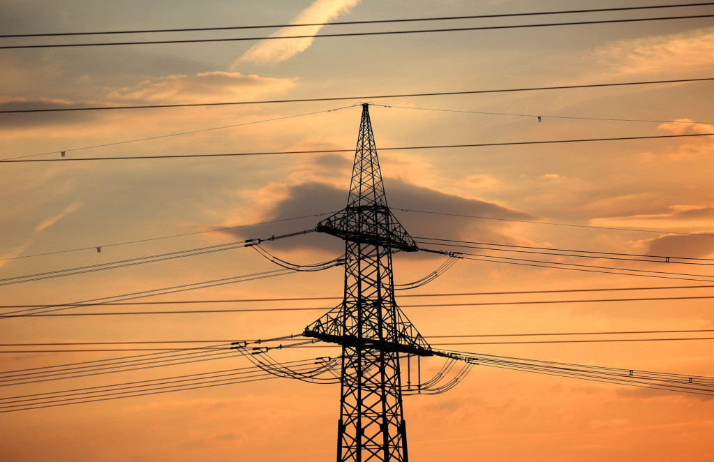 Cijena električne energije probila 800 eura po megavatsatu
