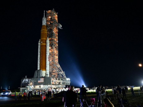 NASA se kritičnim probnim letom vraća na mjesec