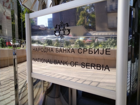 Inflacija u Srbiji dosegla rekordnih 15 posto