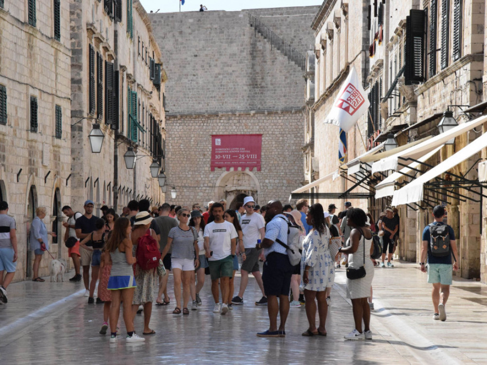 Sezonu spasili Nijemci, Austrijanci, Nizozemci i istočni Europljani