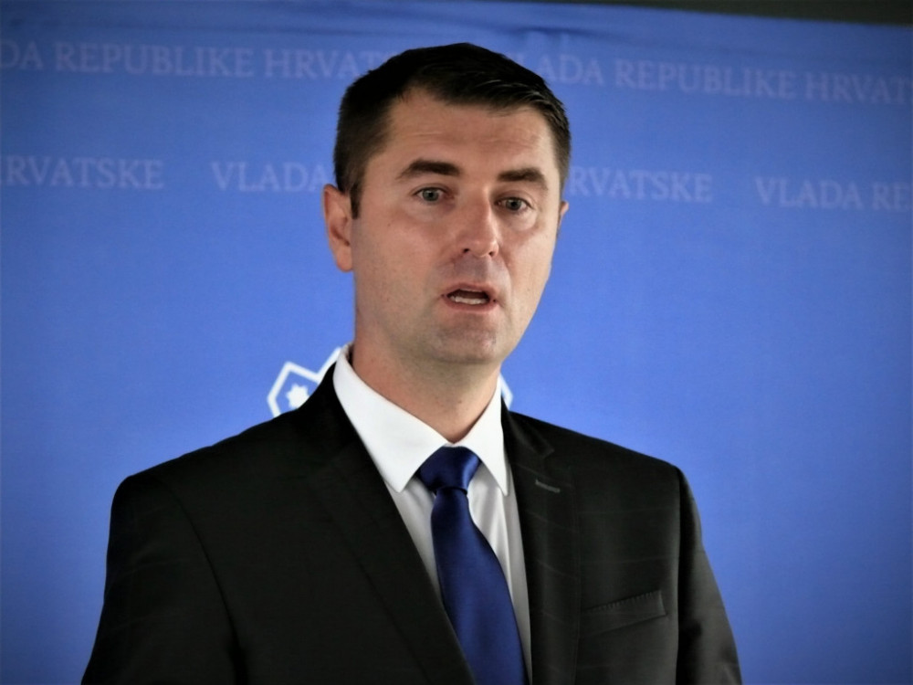 Filipović ističe kako je poskupljenje vode u Zagreb nezakonito