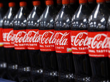 Coca-Cola s osjetno većim prihodom na kraju 2022.