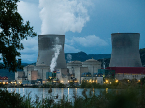 Francuska želi vratiti nuklearne elektrane u pogon do siječnja i izbjeći redukcije
