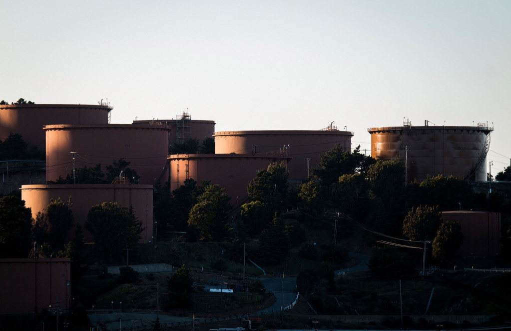 OPEC+ najavio rezove, cijena nafte skočila osam posto