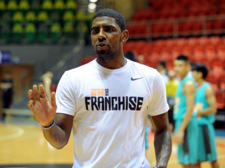 Što je previše, previše je: Nike prekida suradnju s košarkašem Irvingom