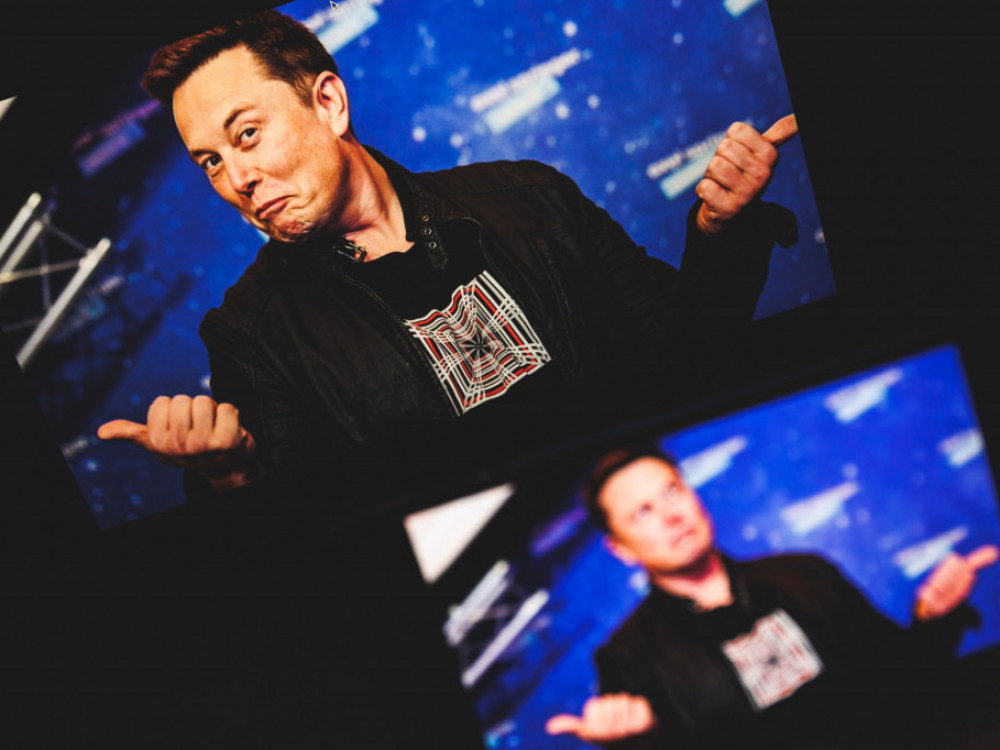 Elon Musk formira tim kojim želi pobijediti ChatGPT