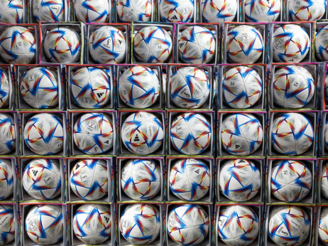Pakistanke za jedan dolar proizvode lopte za sport koji okreće milijarde