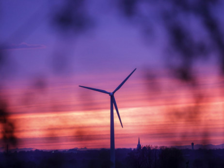 Njemačka za proizvođače čiste energije uvodi porez na nepredviđenu dobit od 90 posto