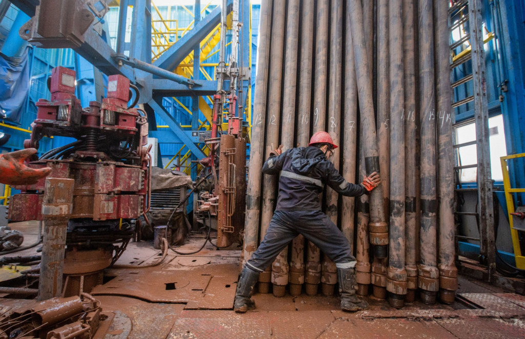 OPEC+ upozorava na neizvjesnost, kreću EU-ove sankcije na rusku naftu