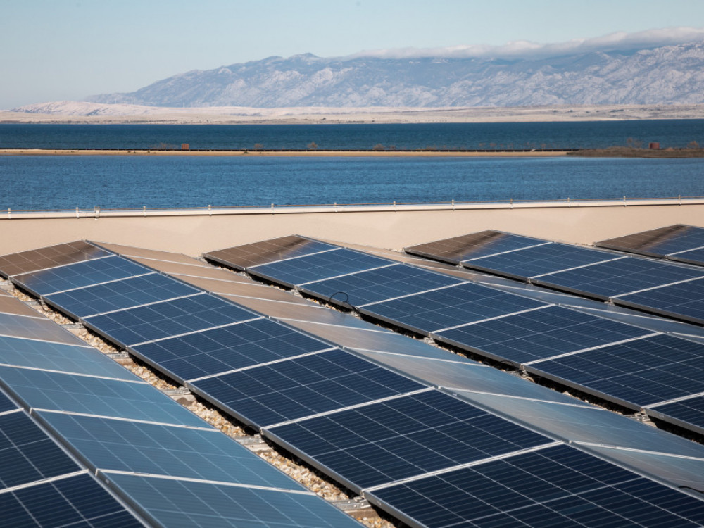 Investicije cvatu, energija se zeleni, vraćaju se ruski ulagači