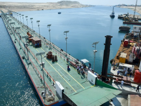 Nasukao se brod u Sueskom kanalu, promet navodno nije poremećen
