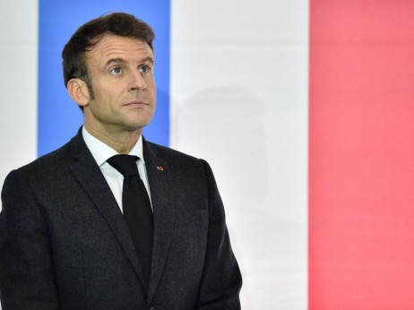Neredi u Francuskoj ozbiljan su test Macronova autoriteta
