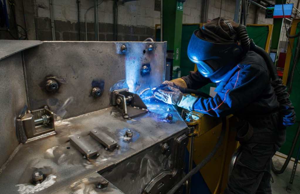 PMI indeks ukazuje na to da je eurozona izvan recesije