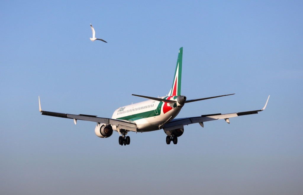 Italija krenula u pregovore s Lufthansom oko prodaje zračnog prijevoznika