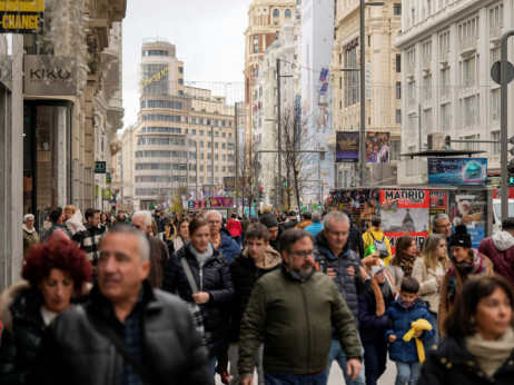 Španjolski štediše nezadovoljni škrtim bankama kupuju državni dug