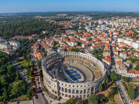 Hoteli, apartmani, zemljišta, jahte… Što se sve nudi na dražbama u Hrvatskoj