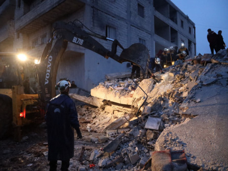 Dva uzastopna potresa usmrtila preko 1000 ljudi u Turskoj i Siriji