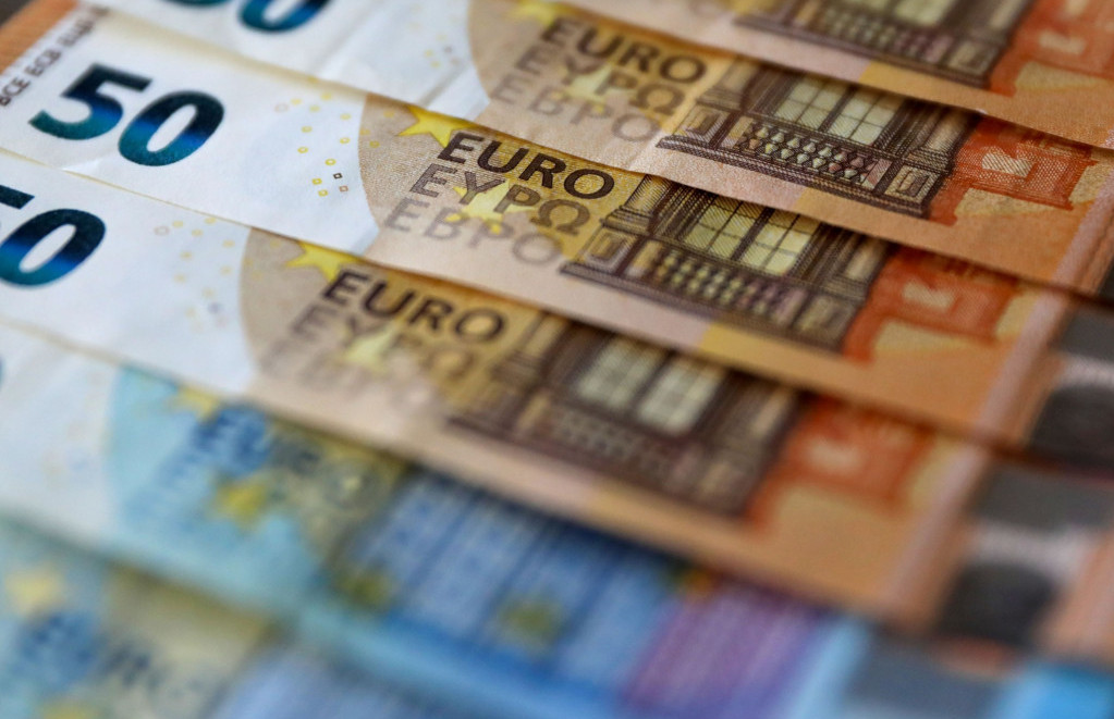 Prosječna neto plaća u Hrvatskoj u 2022. realno manja za 3,1 posto
