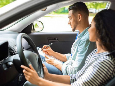 Uskoro nova pravila za vozače, EK predlaže digitalne vozačke dozvole