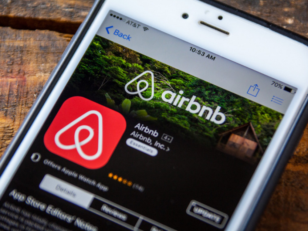 Paradoks u Airbnb-ju, otpuštaju dio kadrovske da bi mogli zapošljavati