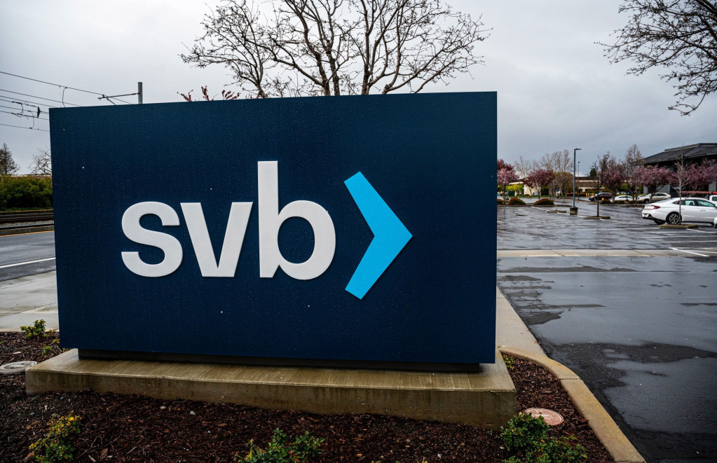 Indeksi u SAD-u i Aziji pod utjecajem bankarskog sektora u crvenom