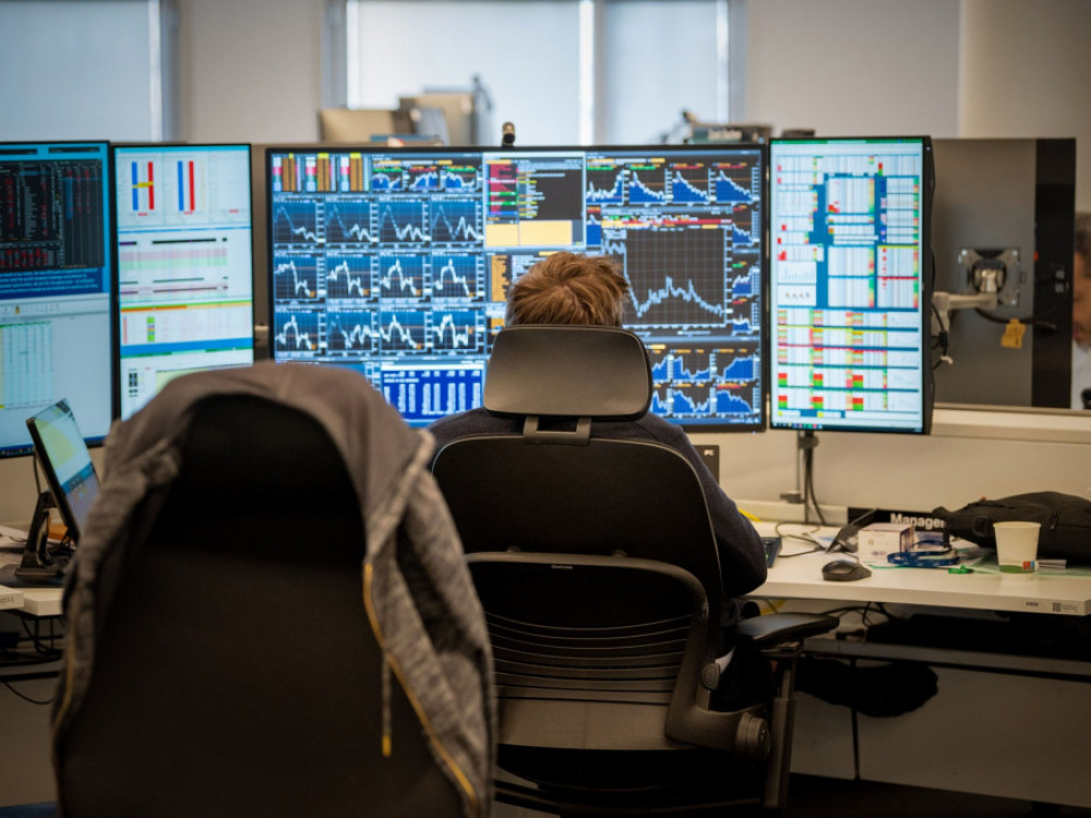 Nakon napetog vikenda, američki ulagači odahnuli, a burzovni indeksi skočili