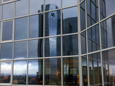 Deutsche Bank predvodi pad dionica u bankarskom sektoru