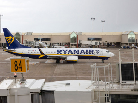 Ryanair očekuje veću dobit, ali najavljuje i poskupljenja