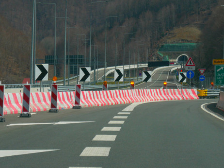 Na kraju tajanstvene crnogorske autoceste cvjeta turizam