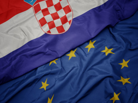 EK: Hrvatsko gospodarstvo u 2024. rast će osjetno brže od europskog