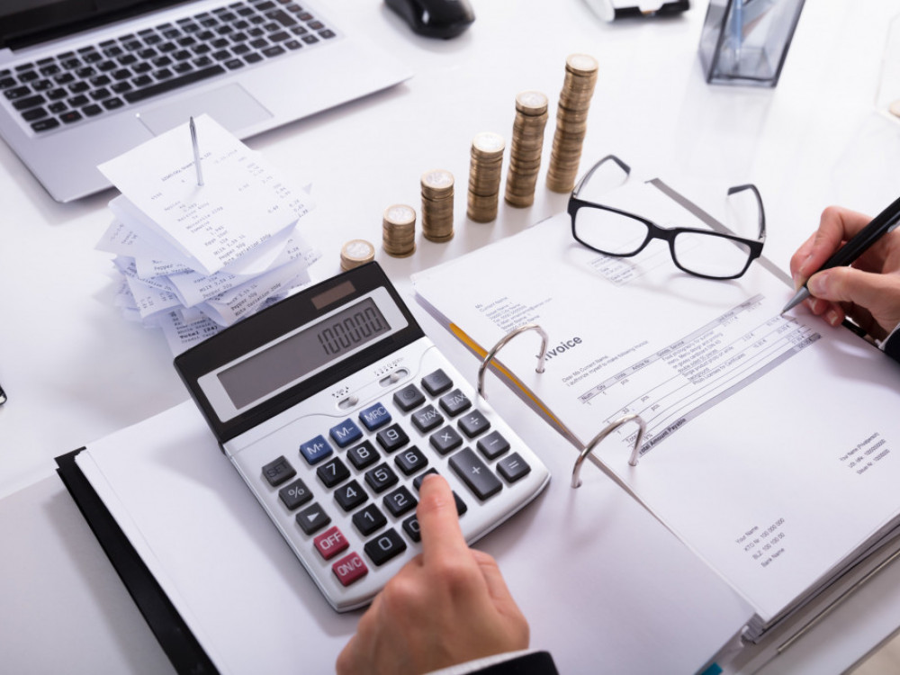 Diktatori padaju, plaće rastu, na adventu deru kožu – pet stvari koje morate znati