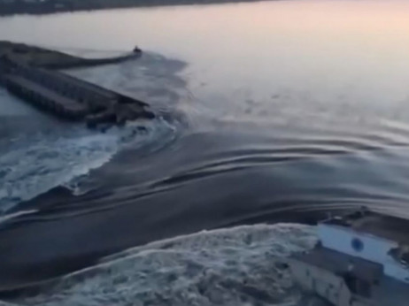 Uništena brana u Ukrajini - prijete poplave u zoni borbe