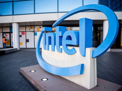 Intel u pregovorima da postane vodeći investitor u IPO-u dizajnera čipova Arm