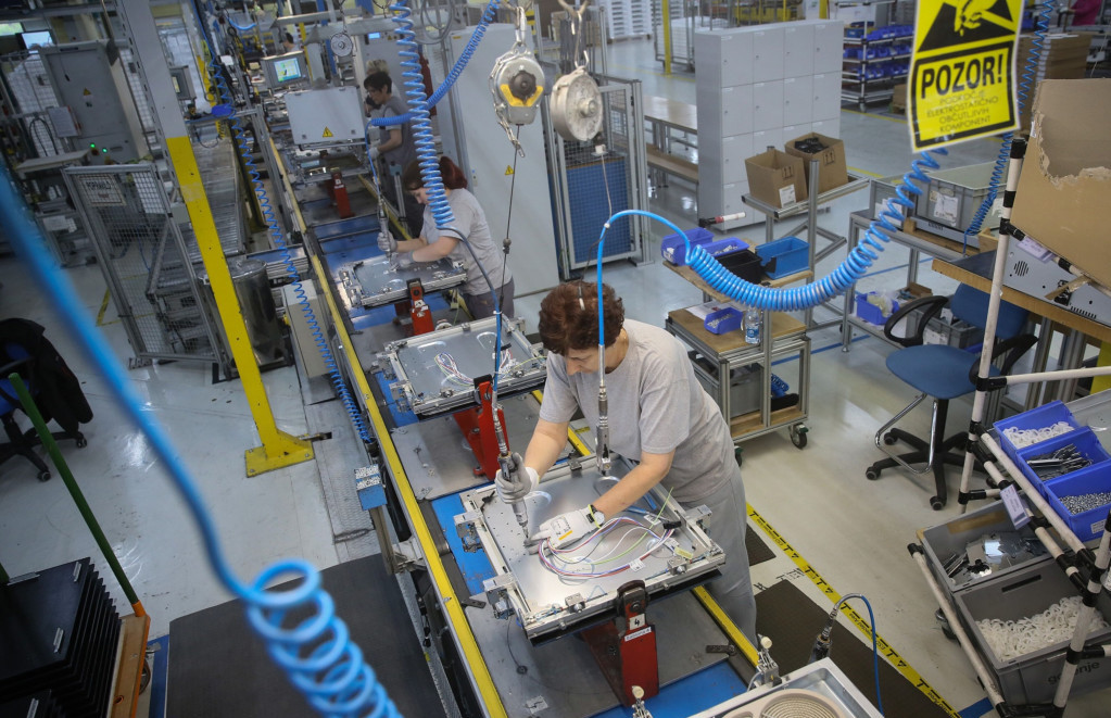 Industrijska proizvodnja u Europi pokazuje prve znakove oporavka