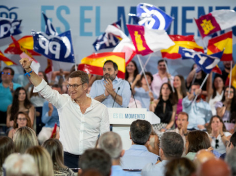 Španjolci najviše glasova dali desnici, pokazuju izlazne ankete