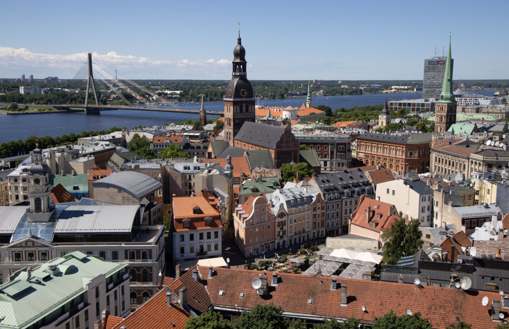Ne miruje ni Latvija, bankama se sprema veći porez