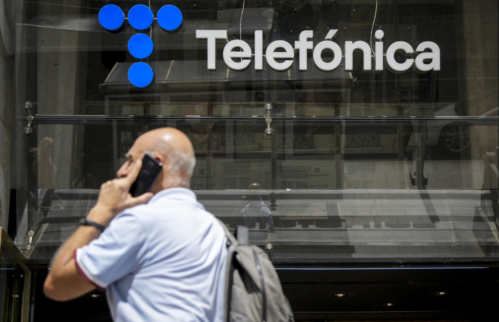 Španjolska vlada pomno proučava ponudu za Telefónicu i jamči nacionalnu sigurnost