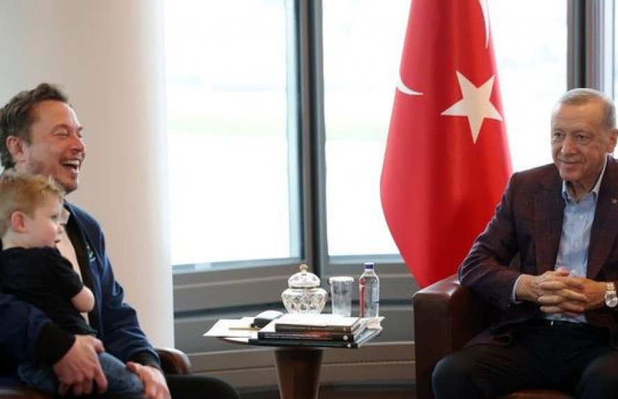 Erdoğan snubi Muska da izgradi tvornicu Tesla u Turskoj