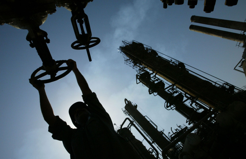 Tko se boji cijene barela nafte od 100 dolara?