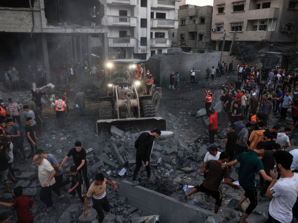 Izrael bombardirao bolnicu, poginule stotine Palestinaca