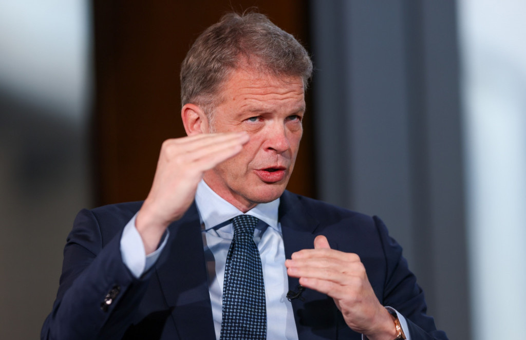 Deutsche Bank ide s dodatnim otkazima, troškovi sporo padaju